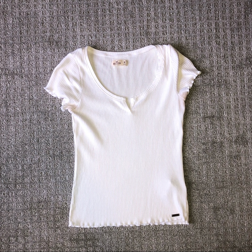 Hollister white top